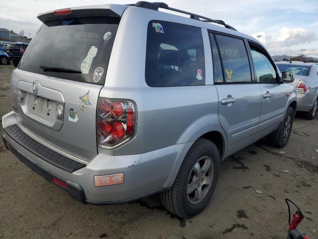 5FNYF28456B021585 - 2006 HONDA PILOT EX SILVER photo 3