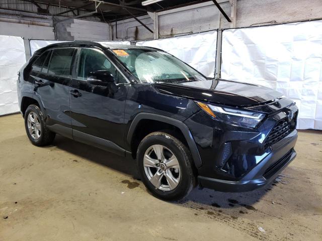 2T3P1RFV4PW366777 - 2023 TOYOTA RAV4 XLE BLACK photo 4