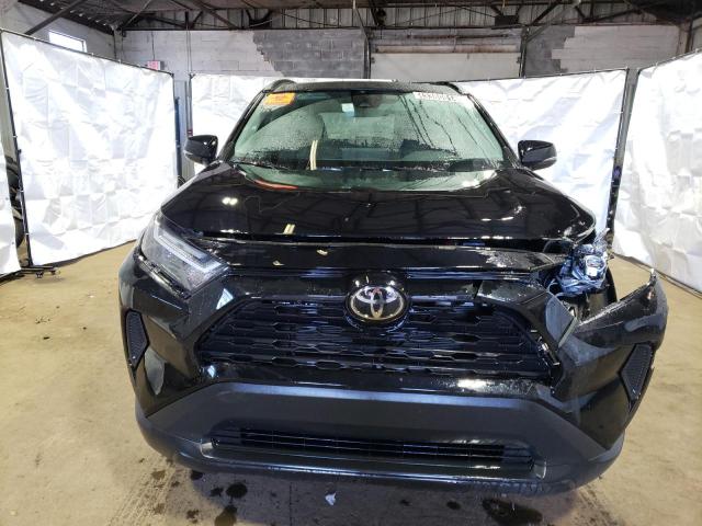 2T3P1RFV4PW366777 - 2023 TOYOTA RAV4 XLE BLACK photo 5