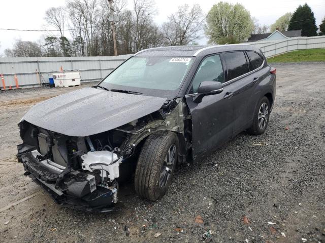5TDGZRAH5NS103772 - 2022 TOYOTA HIGHLANDER XLE GRAY photo 1