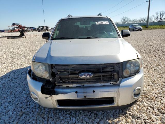 1FMCU9DG4AKC21857 - 2010 FORD ESCAPE XLT SILVER photo 5