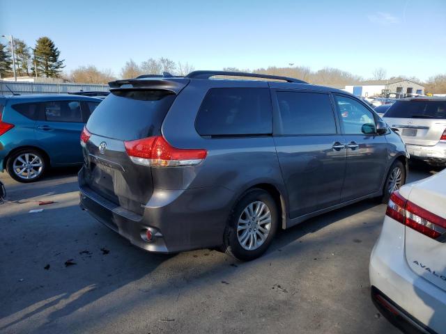 5TDXZ3DCXKS973882 - 2019 TOYOTA SIENNA SE BLACK photo 3