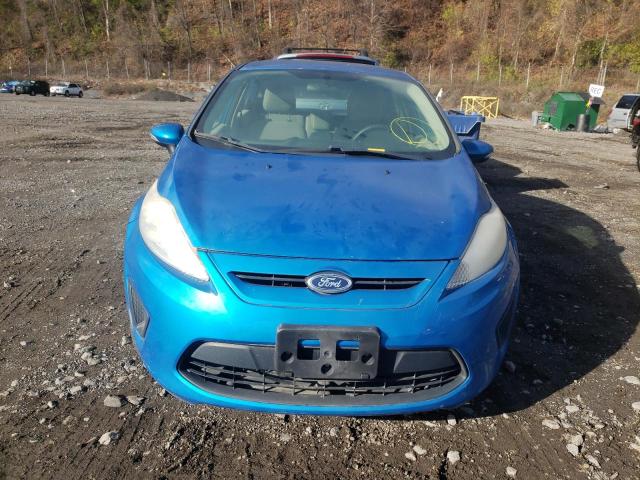 3FADP4EJ7DM153666 - 2013 FORD FIESTA SE BLUE photo 5