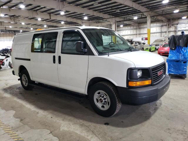 1GTZGFBA2A1158721 - 2010 GMC SAVANA G2500 WHITE photo 4