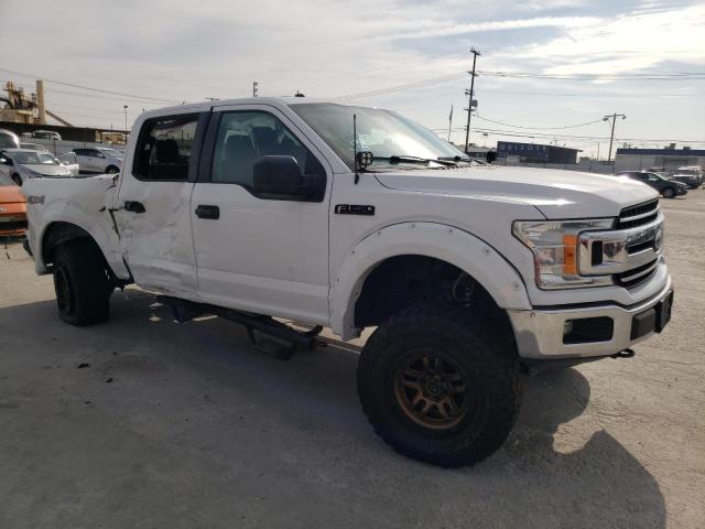 1FTEW1E57JKD37575 - 2018 FORD F150 SUPERCREW WHITE photo 4