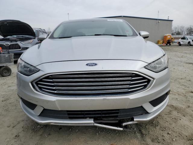 3FA6P0HD7HR309026 - 2017 FORD FUSION SE SILVER photo 5