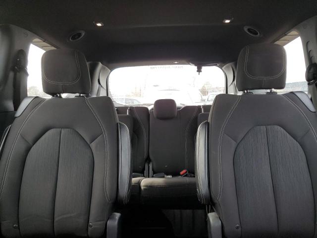 2C4RC1FG1JR260469 - 2018 CHRYSLER PACIFICA TOURING PLUS SILVER photo 10