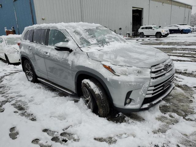 5TDBZRFH7HS428544 - 2017 TOYOTA HIGHLANDER LE SILVER photo 4