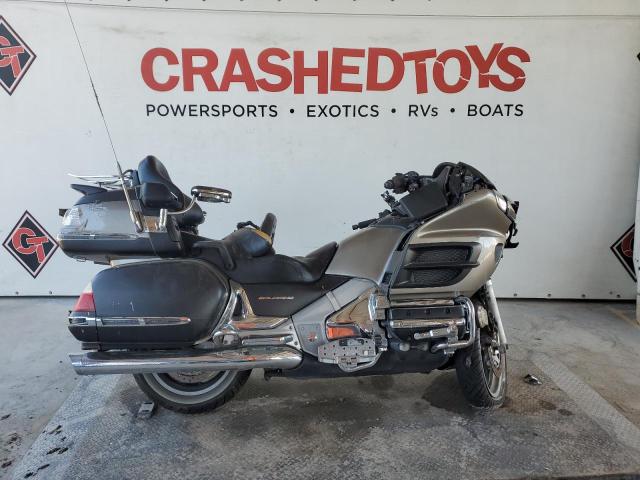 1HFSC47F38A711172 - 2008 HONDA GL1800 TAN photo 4