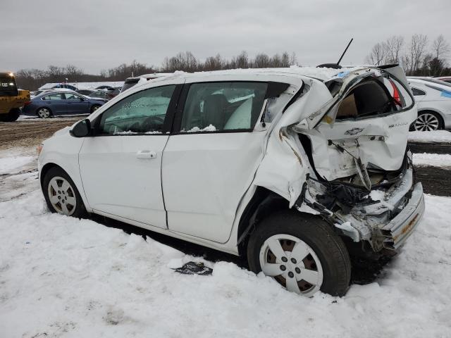 1G1JA6SH8G4172828 - 2016 CHEVROLET SONIC LS WHITE photo 2