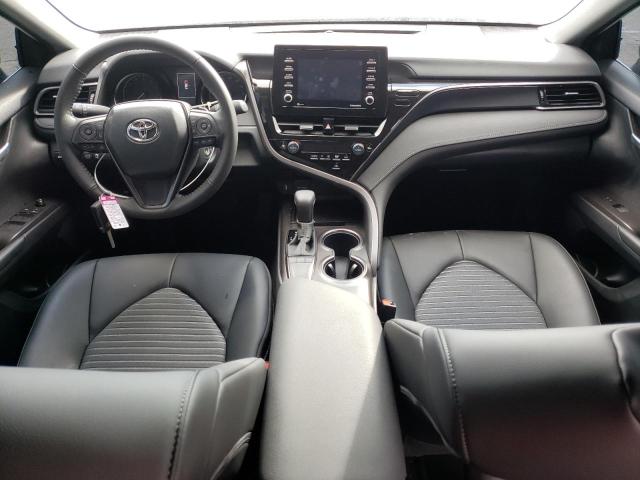 4T1G11AK5RU878798 - 2024 TOYOTA CAMRY SE NIGHT SHADE WHITE photo 8