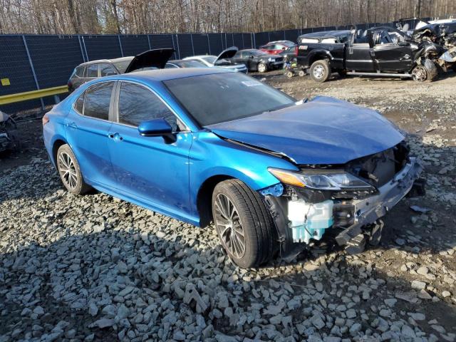 4T1B11HK9JU134514 - 2018 TOYOTA CAMRY L BLUE photo 4