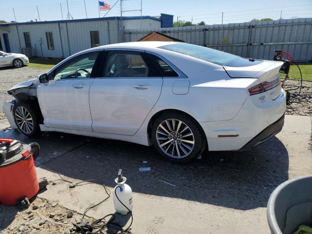 3LN6L5A96JR604998 - 2018 LINCOLN MKZ PREMIERE WHITE photo 2