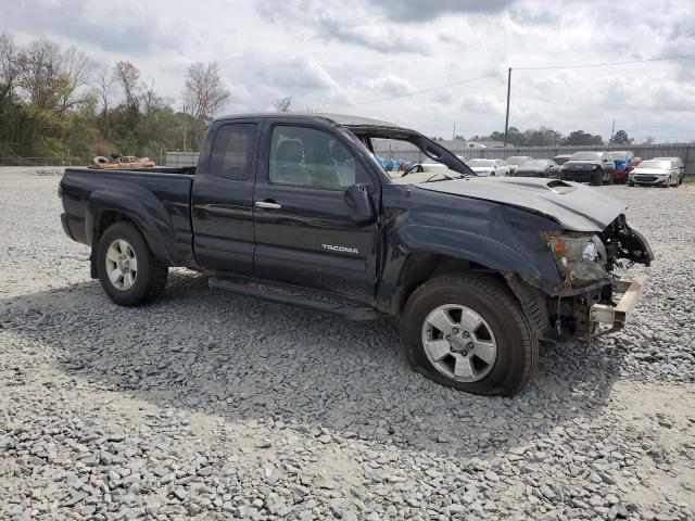 5TETU62N28Z481961 - 2008 TOYOTA TACOMA PRERUNNER ACCESS CAB BLACK photo 4