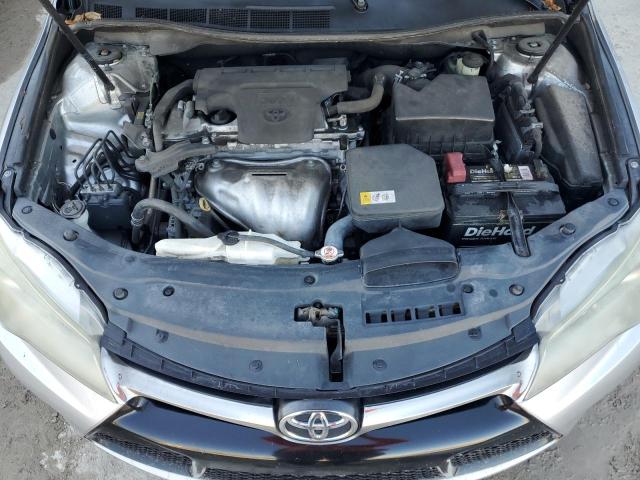 4T1BF1FK9HU631626 - 2017 TOYOTA CAMRY LE SILVER photo 11