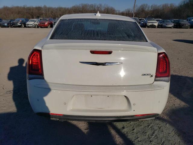 2C3CCABG4JH266997 - 2018 CHRYSLER 300 S WHITE photo 6