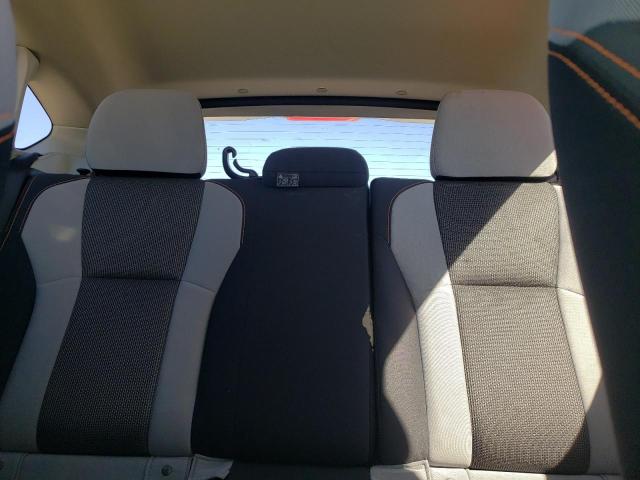 JF2GTADC3JH215960 - 2018 SUBARU CROSSTREK PREMIUM 白色 照片 10