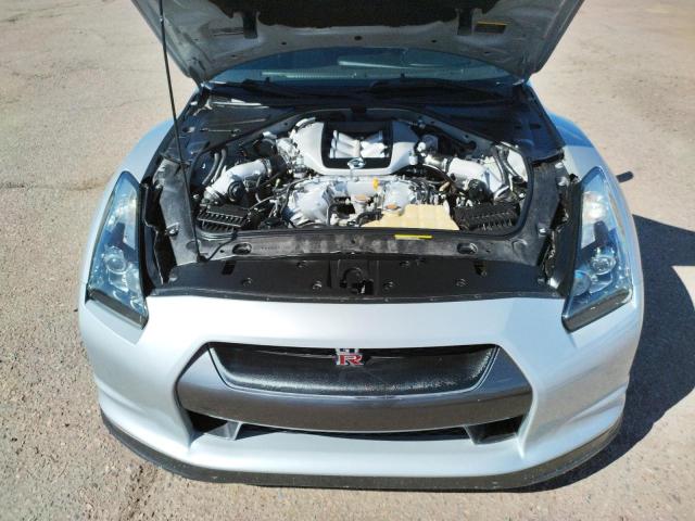 JN1AR5EF6AM230787 - 2010 NISSAN GT-R BASE SILVER photo 12