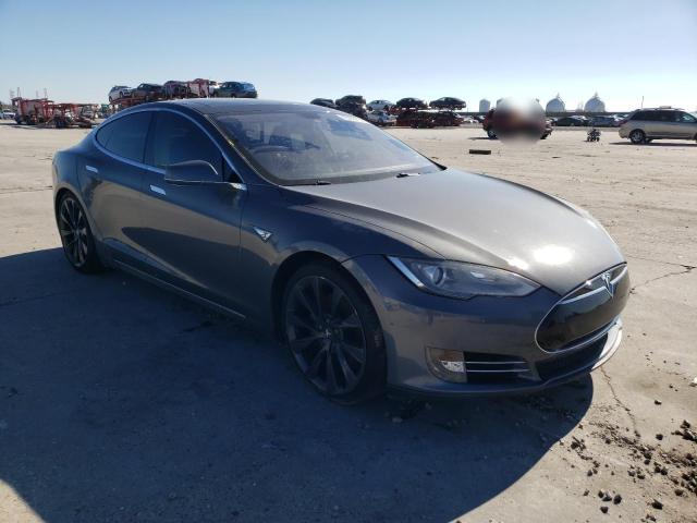 5YJSA1DP4DFP17074 - 2013 TESLA MODEL S Մոխրագույն լուսանկար 4