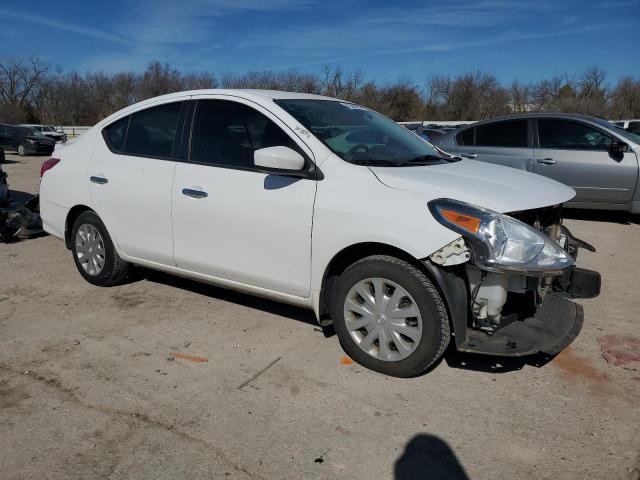 3N1CN7AP6HL851708 - 2017 NISSAN VERSA S WHITE photo 4