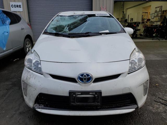 JTDKN3DU0F0450684 - 2015 TOYOTA PRIUS WHITE photo 5