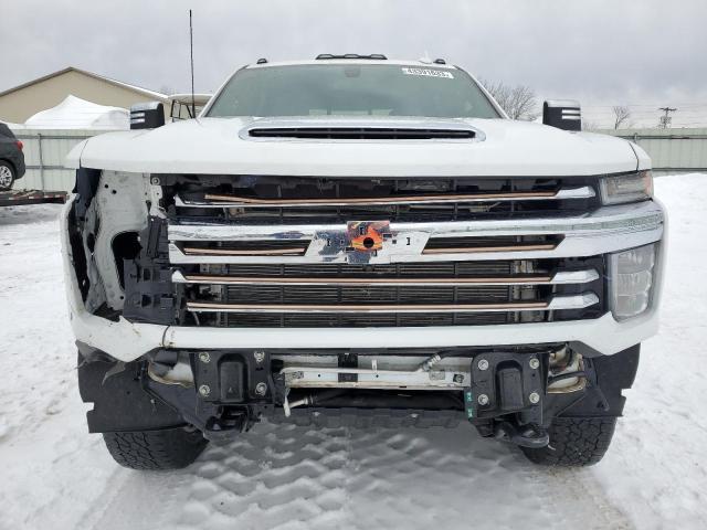 1GC4YVEY4NF184367 - 2022 CHEVROLET SILVERADO K3500 HIGH COUNTRY WHITE photo 5