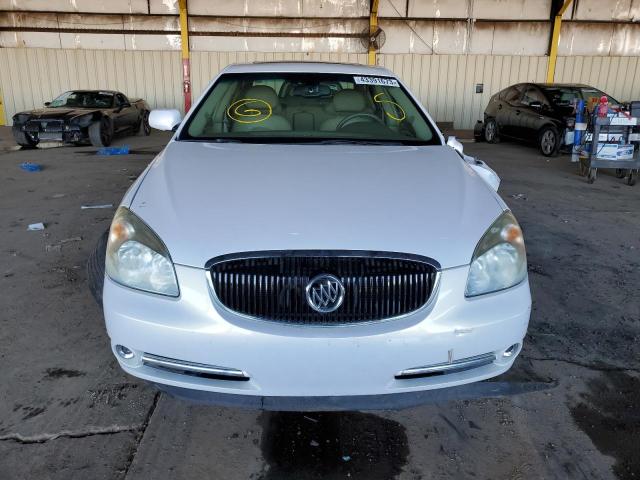 1G4HE57Y86U146589 - 2006 BUICK LUCERNE CXS WHITE photo 5