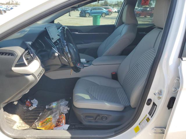 4T1T11AK2RU878286 - 2024 TOYOTA CAMRY SE NIGHT SHADE WHITE photo 7