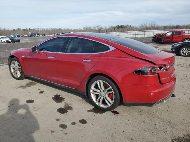 5YJSA1CN6DFP09932 - 2013 TESLA MODEL S წითელი ფოტო 2