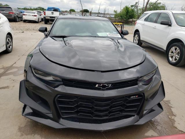 1G1FK1R64J0132996 - 2018 CHEVROLET CAMARO ZL1 BLACK photo 5
