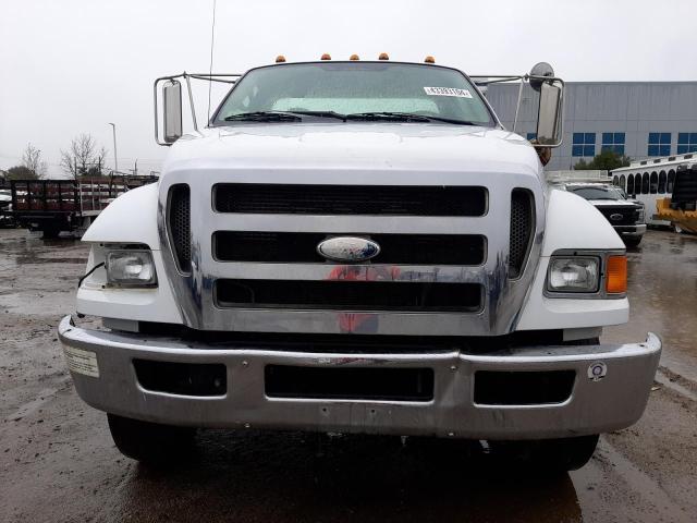 3FRXF75C29V094172 - 2009 FORD F750 SUPER DUTY WHITE photo 5