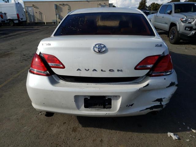 4T1BK36B56U138918 - 2006 TOYOTA AVALON XL WHITE photo 6