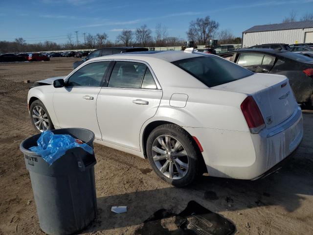 2C3CCARG9GH182902 - 2016 CHRYSLER 300 LIMITED WHITE photo 2