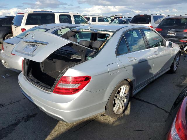 WDDGF4HB9DA869714 - 2013 MERCEDES-BENZ C 250 SILVER photo 3