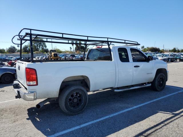 1GCHC29K18E183546 - 2008 CHEVROLET SILVERADO WHITE photo 3