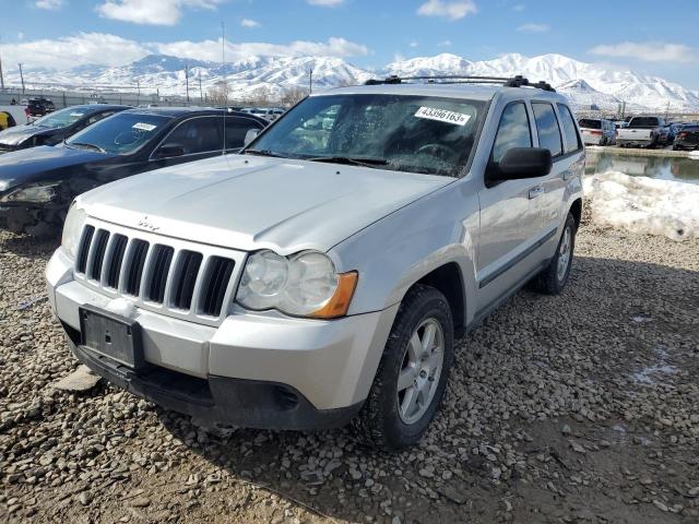 1J8GR48K08C120031 - 2008 JEEP GRAND CHER LAREDO SILVER photo 1