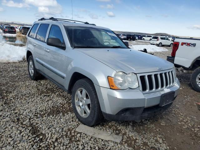 1J8GR48K08C120031 - 2008 JEEP GRAND CHER LAREDO SILVER photo 4