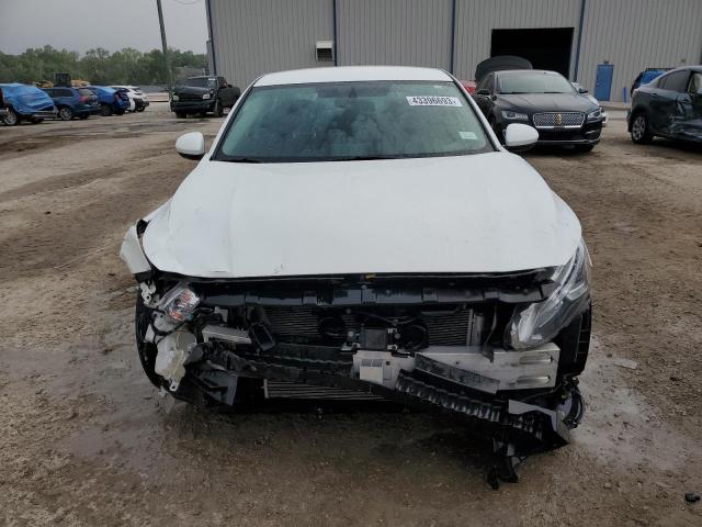 1N4BL4BV5LC205113 - 2020 NISSAN ALTIMA S WHITE photo 5