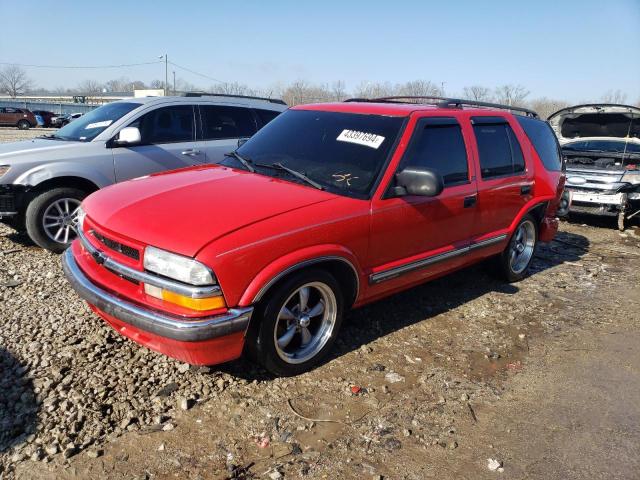 1GNCS13W112214084 - 2001 CHEVROLET BLAZER RED photo 1