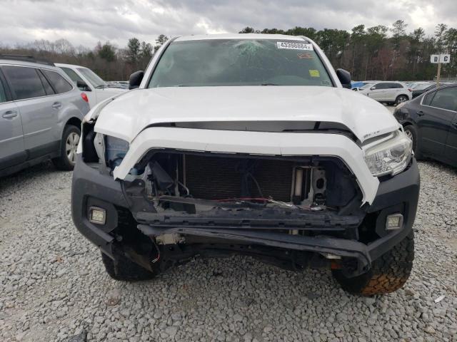 5TFRX5GN6HX080795 - 2017 TOYOTA TACOMA ACCESS CAB WHITE photo 5