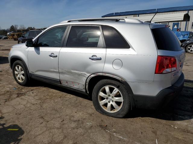 5XYKTDA29DG345941 - 2013 KIA SORENTO LX SILVER photo 2