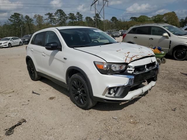 JA4AP3AU7KU009948 - 2019 MITSUBISHI OUTLANDER ES თეთრი ფოტო 4