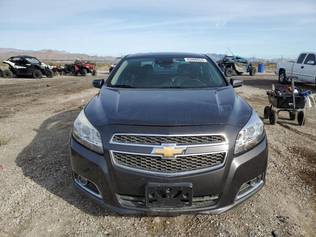 1G11G5SX0DF181698 - 2013 CHEVROLET MALIBU 3LT ნაცრისფერი ფოტო 5