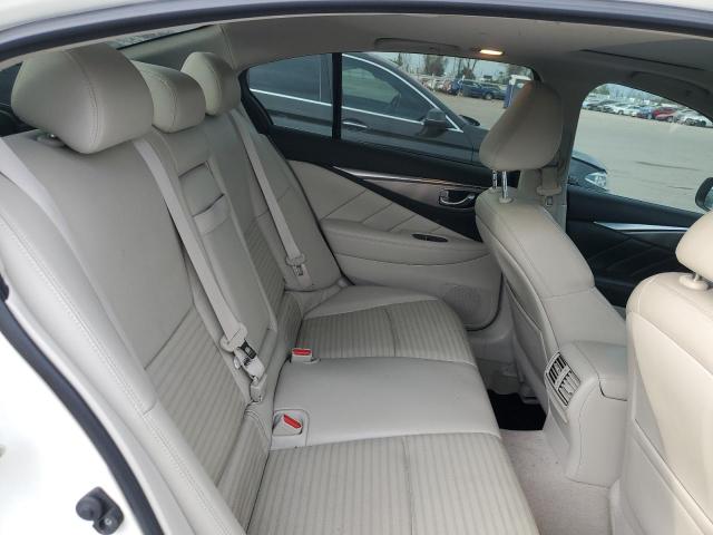 JN1EV7AP8JM360111 - 2018 INFINITI Q50 LUXE 白色 照片 10