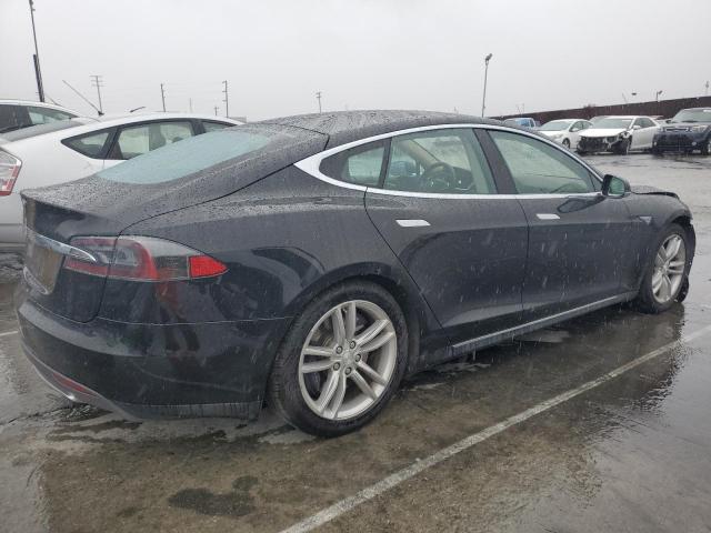 5YJSA1AGXDFP08755 - 2013 TESLA MODEL S შავი ფოტო 3