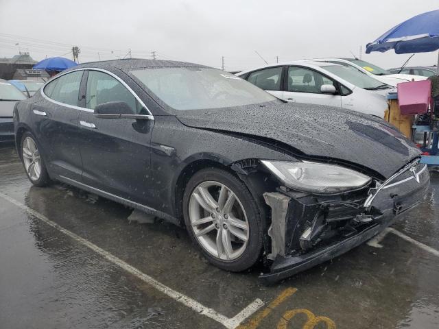 5YJSA1AGXDFP08755 - 2013 TESLA MODEL S შავი ფოტო 4