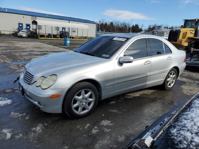 WDBRF84J74F515313 - 2004 MERCEDES-BENZ C 320 4MATIC SILVER photo 1