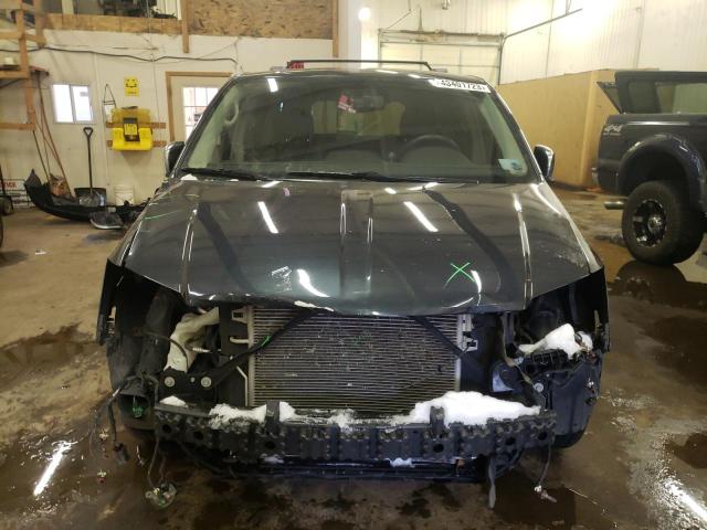 2C4RC1CG2ER412611 - 2014 CHRYSLER TOWN & COU TOURING L BLUE photo 5