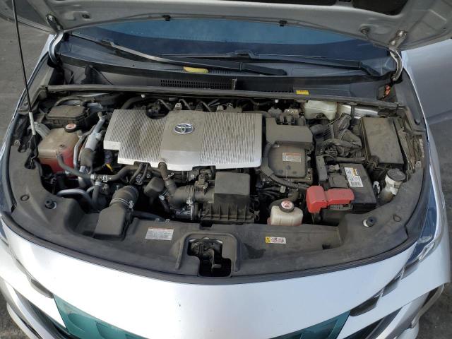 JTDKARFP0H3029278 - 2017 TOYOTA PRIUS PRIM 银色 照片 11