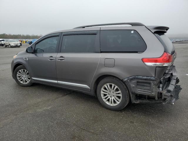 5TDYK3DC3ES502380 - 2014 TOYOTA SIENNA XLE GRAY photo 2